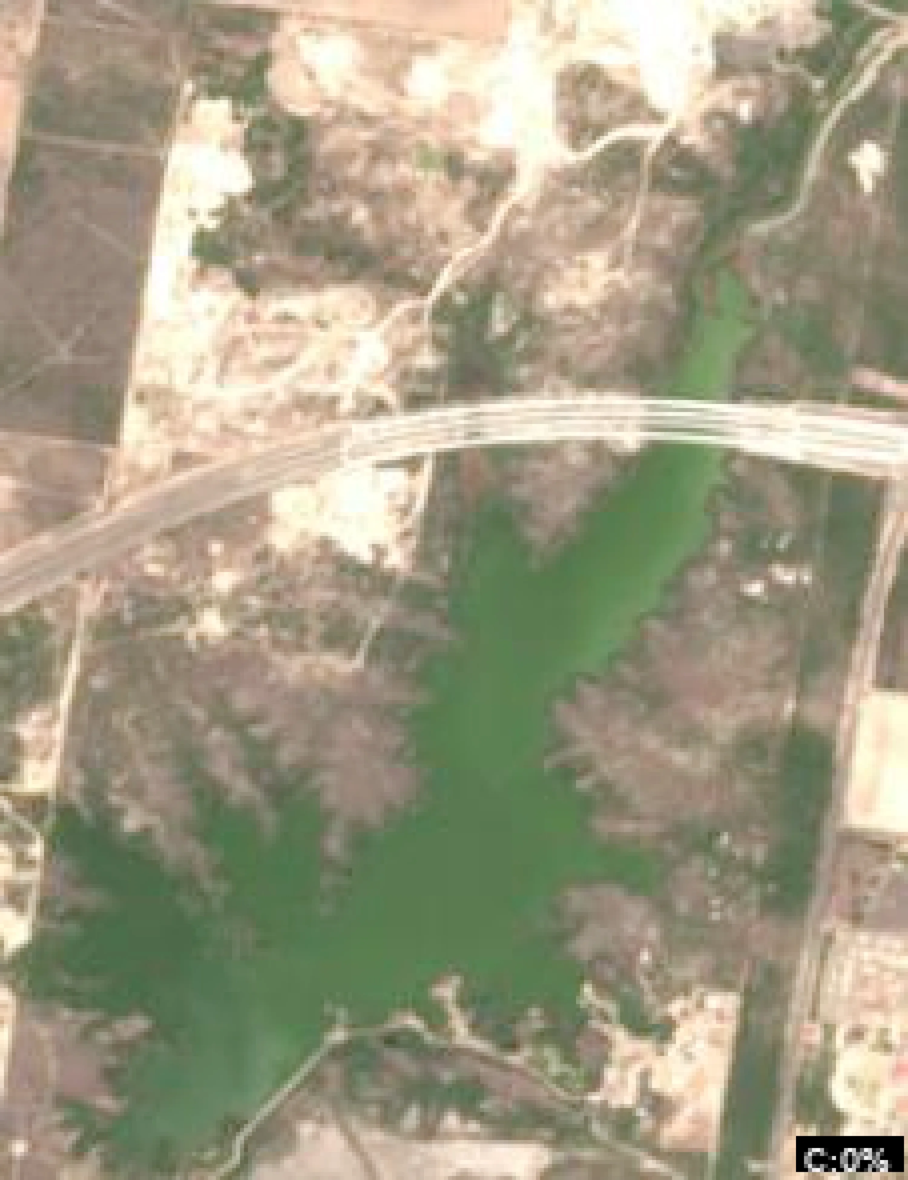 La Joya Lake