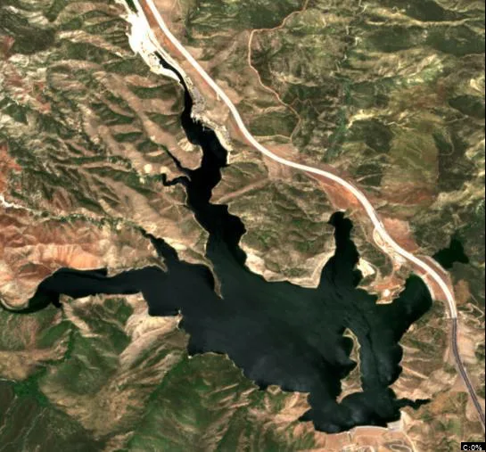 Pyramid Lake
